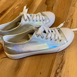 EpicStep silver iridescent shoes